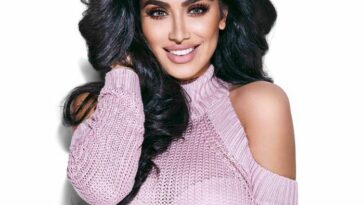 Huda Kattan Sexy (7 Photos)