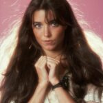 Karen Allen Nude & Sexy Collection (26 Pictures)