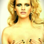 Lara Stone Topless & Sexy (10 Photos)