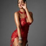 Rihanna Sexy Collection (20 Photos)