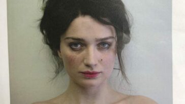 Eve Hewson Sexy (5 Photos)