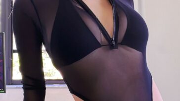 KittyPlays See-Through Bodysuit Fansly Set Leaked