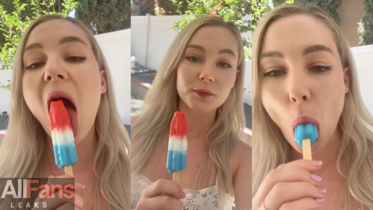 STPeach Popsicle Blowjob Video Leaked - Famous Internet Girls