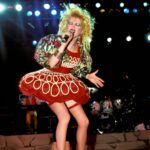 Cindy Lauper Sexy (6 Photos)