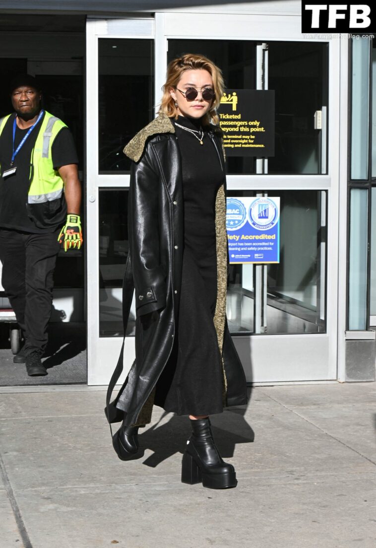 Florence Pugh Shows Off Her Pokies at JFK airport in NYC (31 Photos)