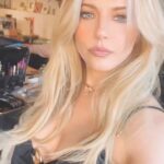 Katheryn Winnick Braless (3 Pics + Video)