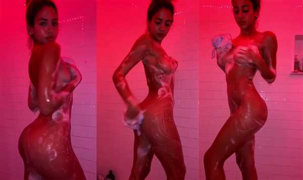 Carolina Samani Nude Shower Leaked Video - Famous Internet Girls