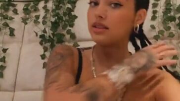 Malu Trevejo Nipslip