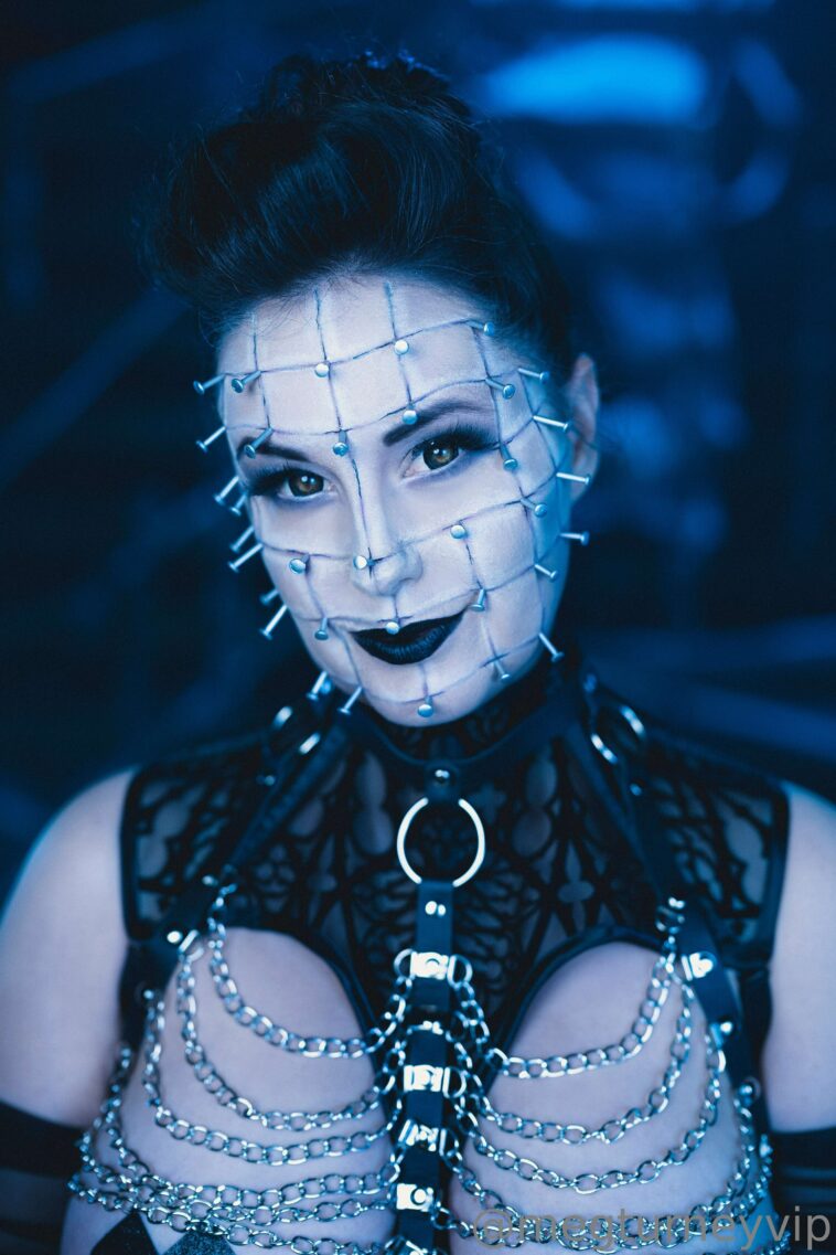 Meg Turney Pinhead Set