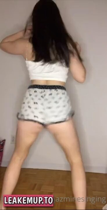 Jazmine Singing Onlyfans Leaked II