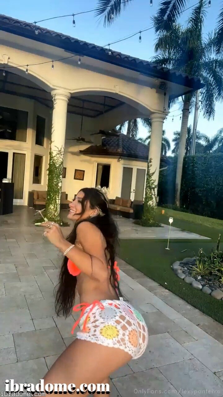 Malu Trevejo Lexy Panterra OnlyFans Leaked Video