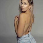 Victoria Larson Nude & Sexy Collection (24 Photos)