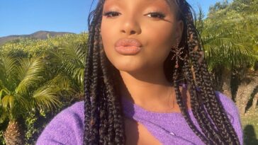 Halle Bailey Sexy (15 Photos)