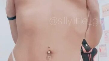 Silly Girl  sillylittle_girl Video #18