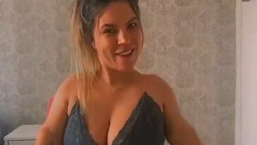 Lorena Almeida Video #7