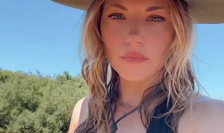 Katheryn Winnick Hot (8 Pics + Video)