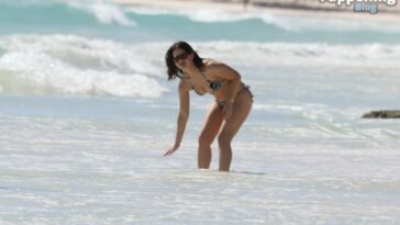 Maren Morris Shows Off Her Sexy Bikini Body in Tulum (38 Photos)