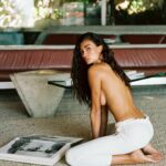 Kelly Gale Topless & Sexy (5 Photos)