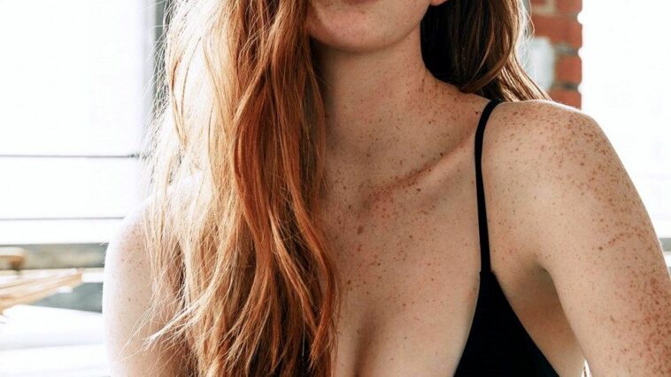 Larsen Thompson Sexy (56 Photos)