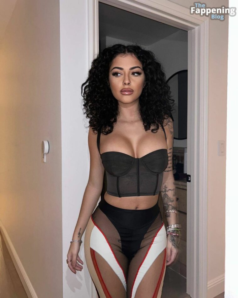 Malu Trevejo Displays Her Sexy Tits (21 Photos)