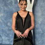 Vanessa Hudgens Flashes Her Nude Tits at the Vanity Fair Oscar Party (22 Photos)