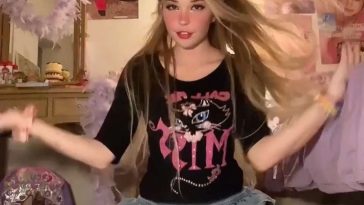 Belle Delphine OnlyFans Video #31