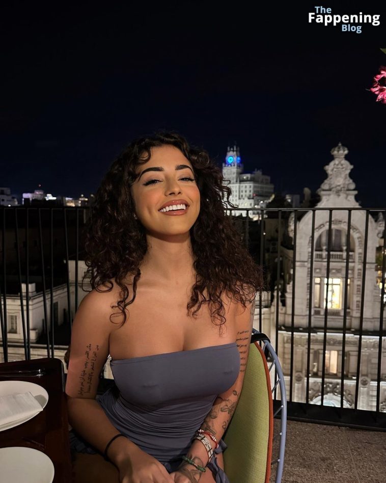 Malu Trevejo Shows Off Her Pierced Tits & Sexy Figure (10 Photos)