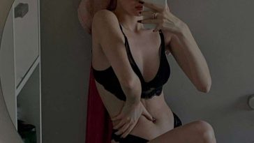 Mia Reina OnlyFans Photos #9 Nude Leak