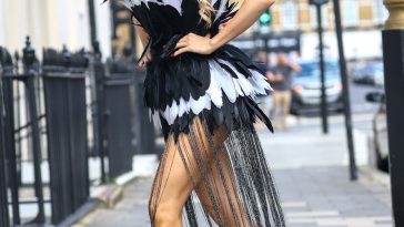 Leggy Carla Howe Looks Sexy as She Steps Out in Mayfair (15 Photos)