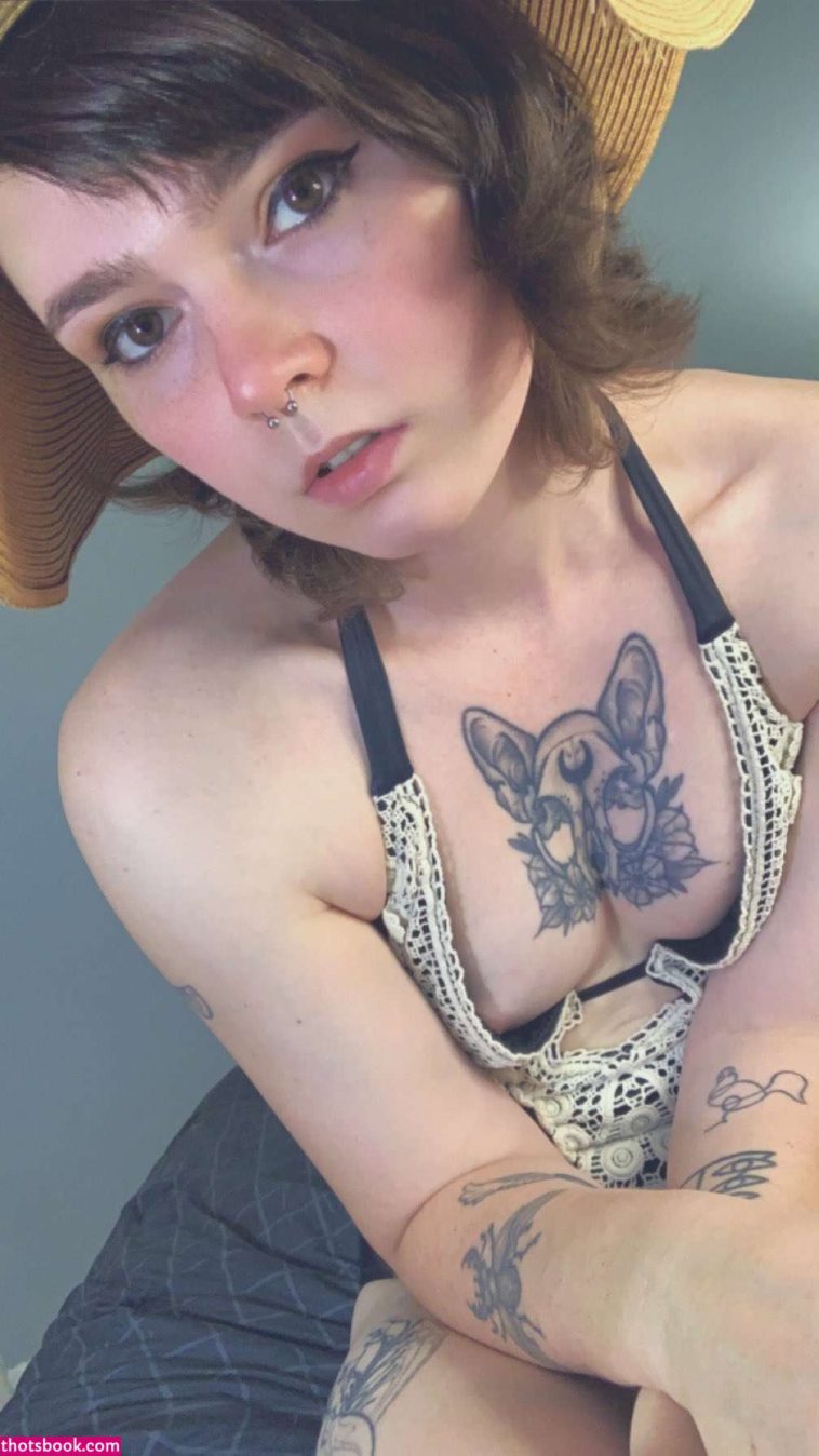 Lain Arbor OnlyFans Photos #14 Nude Leak