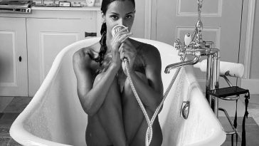 Shy’m Poses Naked in Her Bathtub (6 Photos)