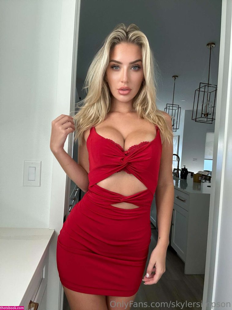 Skylersimpsonn Nude OnlyFans Photos #4