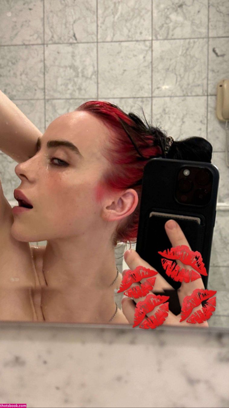 Billie Eilish Nude Photos #16