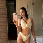 Shanina Shaik Sexy (11 Photos)