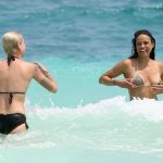 Michelle Rodriguez Enjoys Her Romantic Beach Day with Carmen Vandenberg in Cancun (41 Photos)