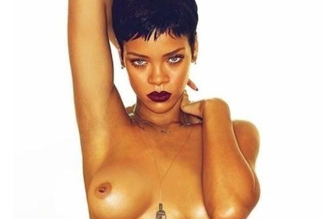 Rihanna Topless Nude Photoshoot Set Leaked