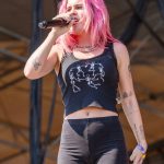 Bea Miller Shows Off Her Cameltoe on Stage (17 Photos)