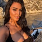 Kim Kardashian (5 Hot Photos)