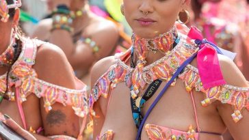 Nathalie Emmanuel Flaunts Her Sexy Figure at Notting Hill Carnival (65 Photos + Video)