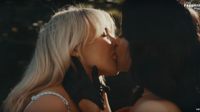 Sabrina Carpenter & Jenna Ortega Sexy - Taste (72 Pics + Video)