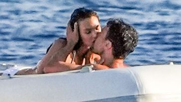 Vittoria Ceretti & Leonardo Di Caprio Soak Up the Sun in Sardinia (133 Photos)