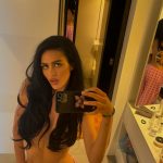 Amelia Gray Hamlin Nude (2 Photos)