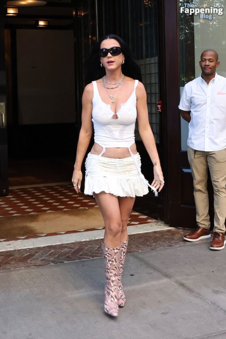 Katy Perry Displays Her Sexy Figure in a White Outfit (70 Photos)