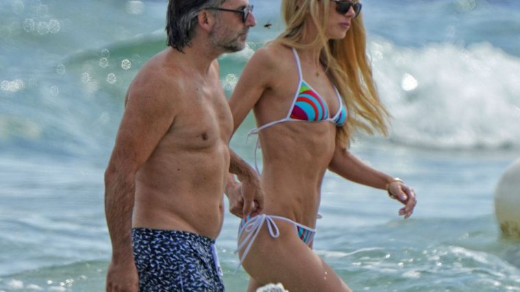 Lydia Zoglmeier & Niclas Castello Enjoy a Day on the Beach in St. Tropez (45 Photos)