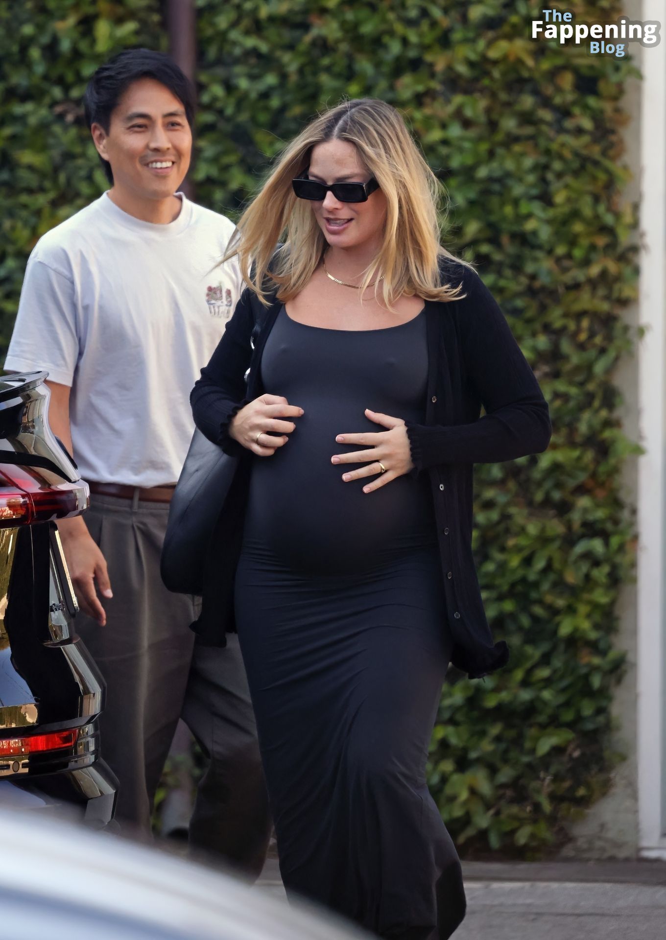 Margot Robbie Puts Her Pregnant Boobs on Display as She Wraps a Film Project in LA (56 Photos)