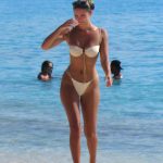 Tao Wickrath Shows Off Her Sexy Bikini Body on the Beach in Curacao (15 Photos)