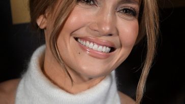 Jennifer Lopez Looks Sexy at the UK Premiere of “Unstoppable” (29 Photos)