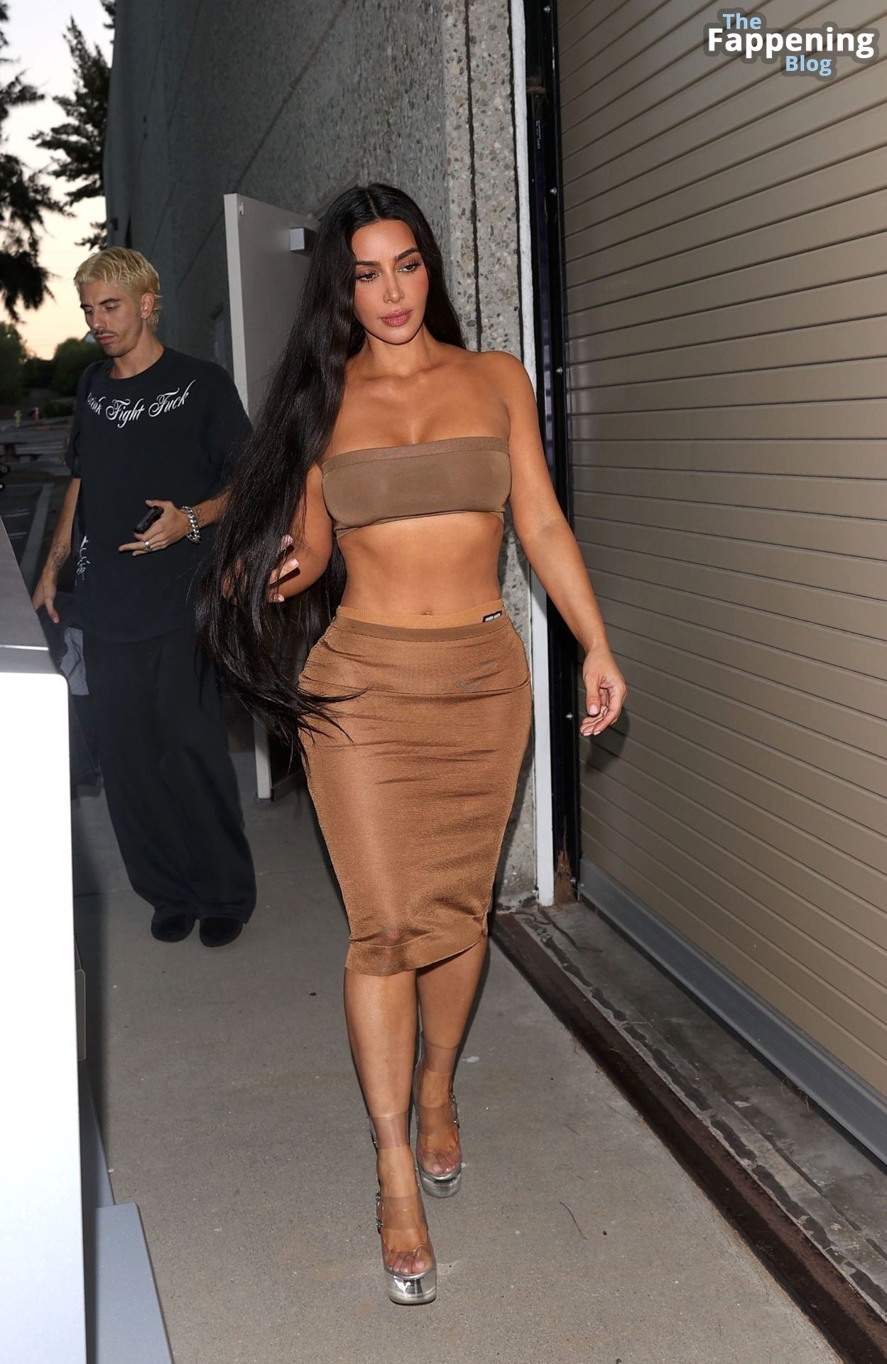 Kim Kardashian Flaunts Her Curves in Calabasas (19 Photos)