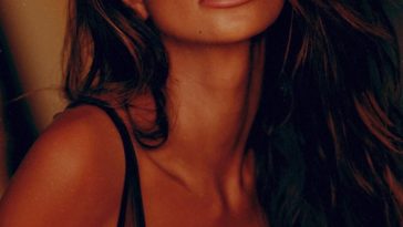 Madalina Diana Ghenea Displays Her Goods in Lingerie (13 Photos)